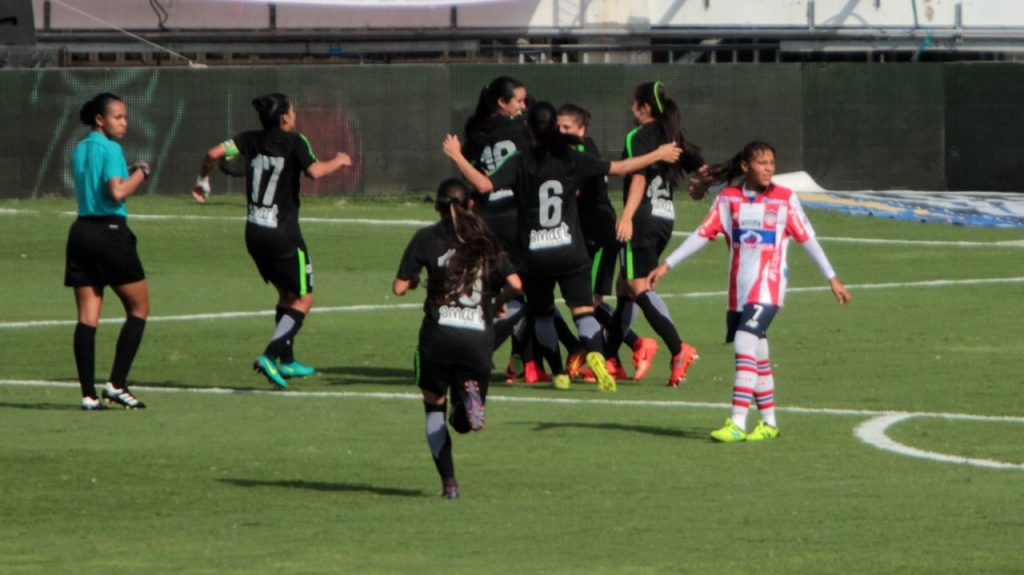 Las Tiburonas Cayeron Ante Nacional En El Metro La Titular